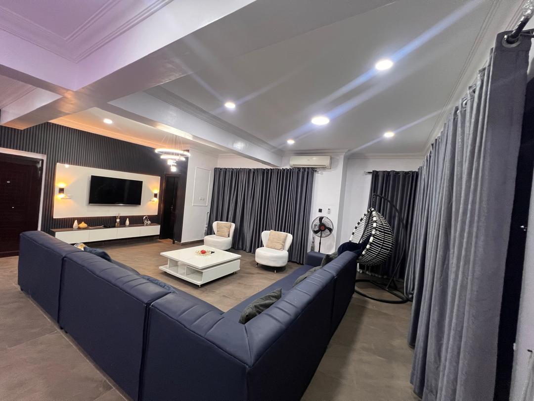 Penthouse 5 Bedroom Royal Apartment with Ocean View and Elevator @ Oniru-1