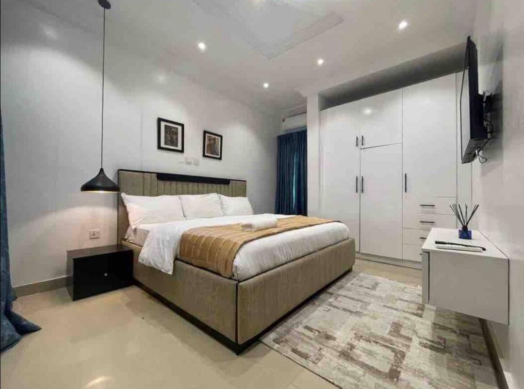 3 Bedroom Subtle Apartment with GYM @ Ikoyi-0