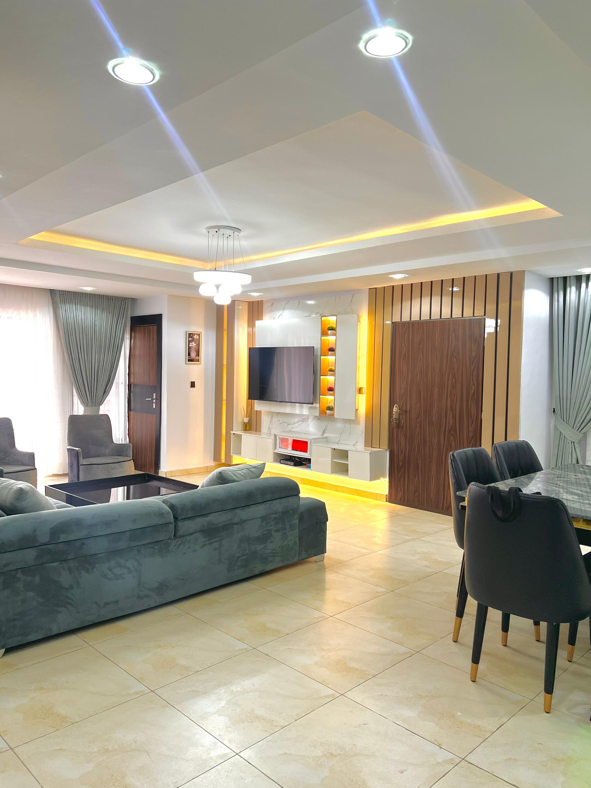 3 BEDROOM OLS MAX APARTMENT WITH SWIMMING POOL AND GYM IN ONIRU, VICTORIA ISLAND-0