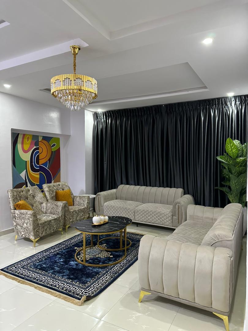 2 Bedroom Azure Apartment with GYM & Snooker Board @ Ikate-1