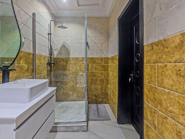 Penthouse 4 Bedroom Vanilla Apartment with GYM @ Ikoyi-0