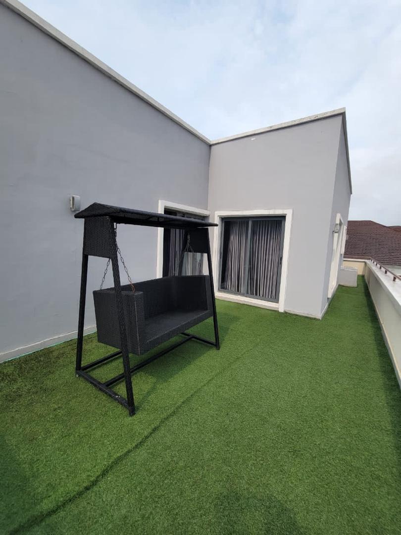 4-Bedroom Royal Penthouse Ocean View Apartment – Luxury with Pool & Snooker in Oniru, Lagos-0