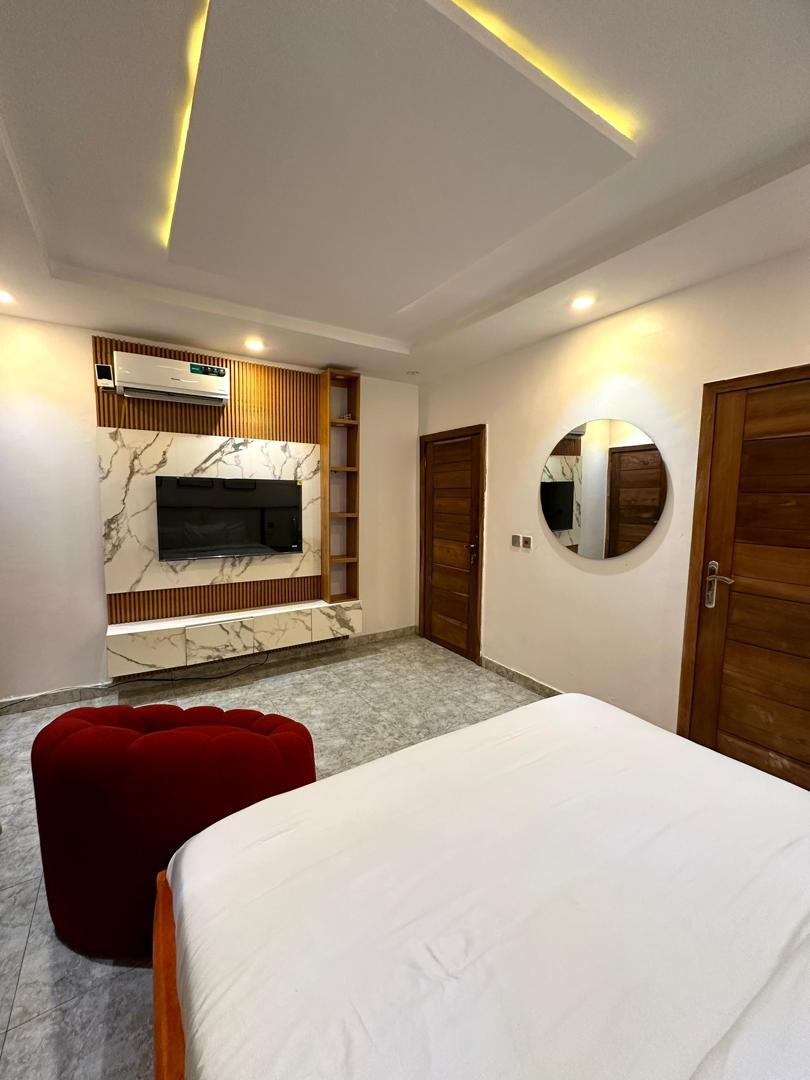 2 Bedroom Wales Apartment with Snooker Board @ Ikate-1