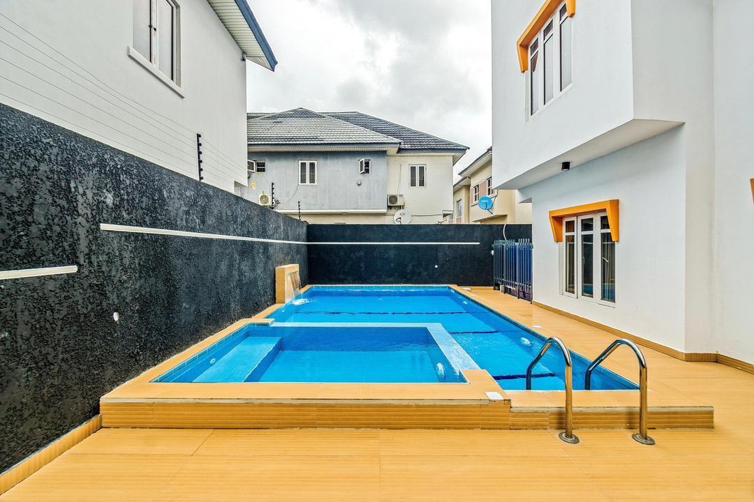 3 Bedroom Venus Apartment with Swimming Pool @ Lekki-0