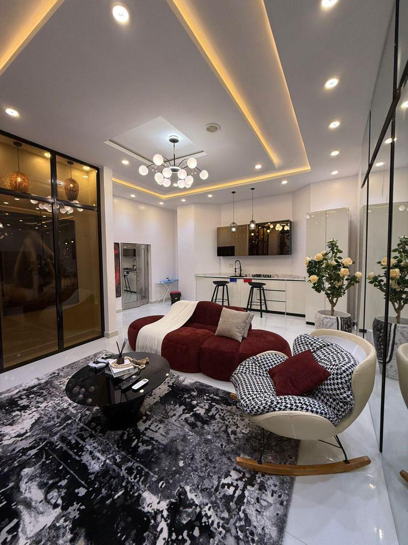 1 Bedroom Cloud Apartment with PS 5 @ Osapa-1