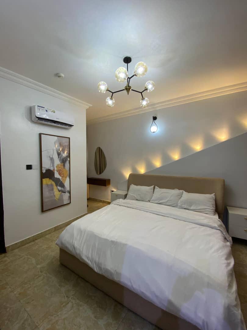 3 Bedroom Lily Apartment with Private Balcony @ Anthony-1